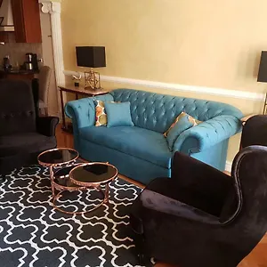 Goldstar Luxury Old Town Apartament